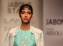 Anurima_Majhi_at_Lakme_Fashion_Week_Summer_Resort_2015_(13)