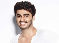 Arjun-Kapoor-Latest-Pose-2015