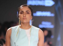 MunkeeSeeMunkeeDooatLakmeFashionWeekSummerResort2015(10)