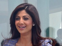 Shilpa-Shetty--March-2014-Stills-(4)8133