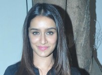 haider-wins-5-national-awards-shraddha-kapoor-attends-vishal-bhardwajs-success-party