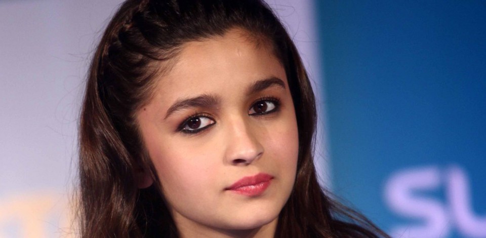 2-states-Alia-Bhatt-HD-4