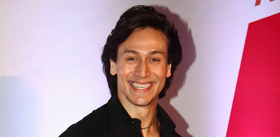 Tiger Shroff 'overwhelmed' by 'Baaghi 2' success | Bollywood – Gulf News