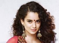 Kangana-Ranaut-in-Red-Anarkali-Suits