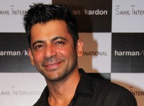 Sunil_Grover_bg1