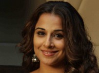 Vidya-Honoured-By-Rai-University-0