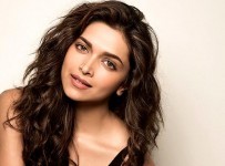 Deepika Padukone 2013 Photos