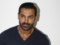 Welcome-Back-Actor-John-Abraham-Stills-4