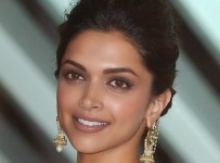 deepika padukone hot photos celebstills.com122003