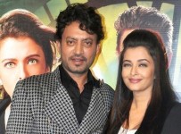 jazbaa-trailer-launch-event-12