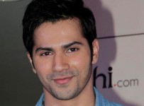 Varun-Dhawan-Looking-Great