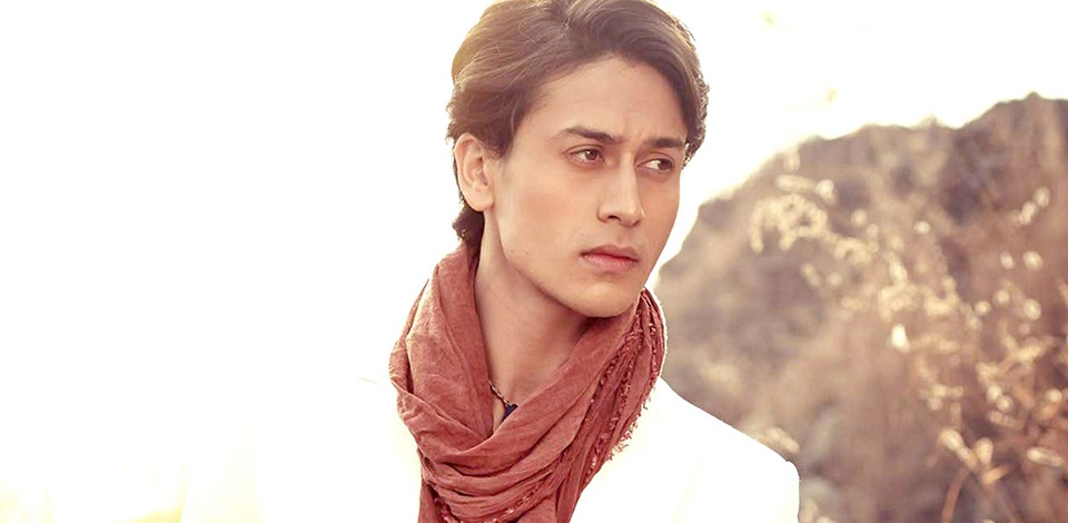 download-photos-of-tiger-shroff-in-short-hair-7998