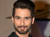 MUMBAI, INDIA  FEBRUARY 24: Shahid Kapoor flaunts his new hair style.(Photo by Milind Shelte/India Today Group/Getty Images)