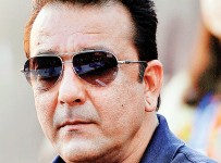 382389-sanjay-dutt-afterhrs