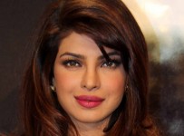 Priyanka-Chopra-Photos-10