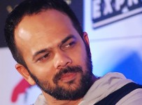 49rzei3o7fw9pvph.D.0.Filmmaker-Rohit-Shetty-at-CHENNAI-EXPRESS-mobile-game-launch-in-Mumbai--2-