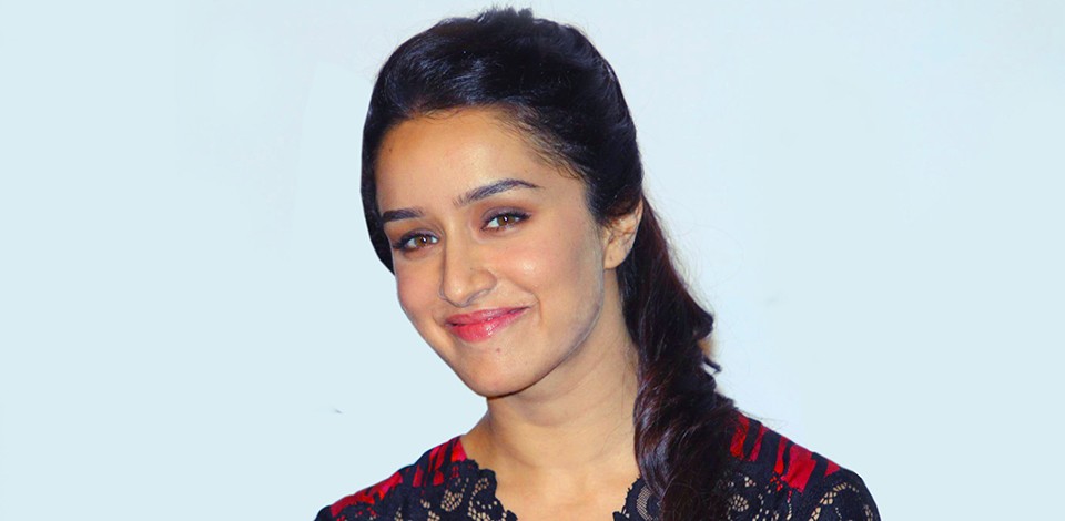 Cute-Smiling-Shraddha-Kapoor-Image