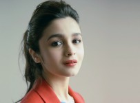 alia_bhatt_2015-wide