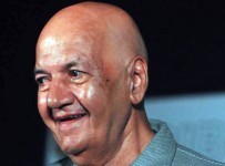 Prem Chopra at 144th Dadasaheb Phalke Jayanti Awards-01