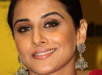 vidya-balan-launches-unhooked-book-stills01