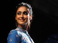 Ileana-Hot-Photos-At-Lakme-Fashion-Week-2016-8