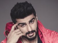 stylish-arjun-kapoor-photos-from-ki-and-ka-movie-10694