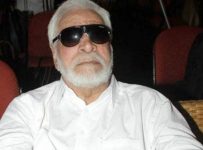 kader khan