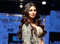 LFW DAY 3 mouni