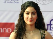 janhvi kapoor