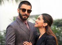 RanveerDeepikaBack