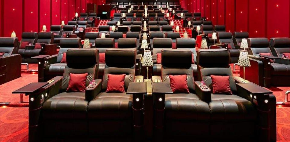 Mumbai Theaters Shut