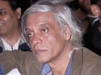 Sudhir Mishra Beating