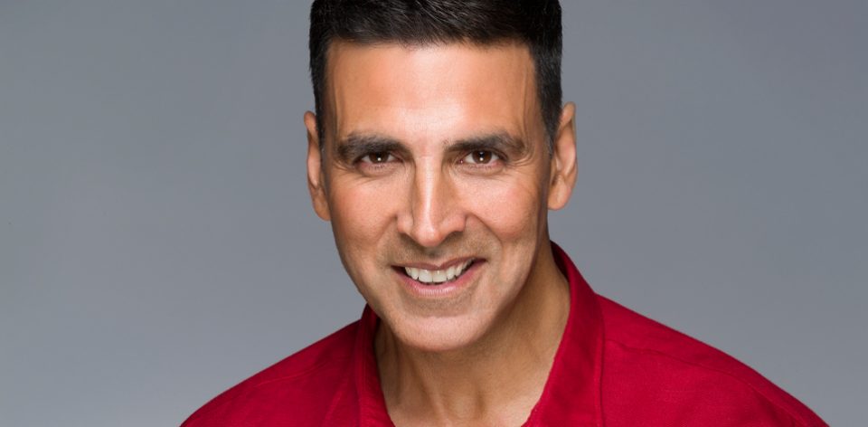 Akshay Kumar Pays Wages