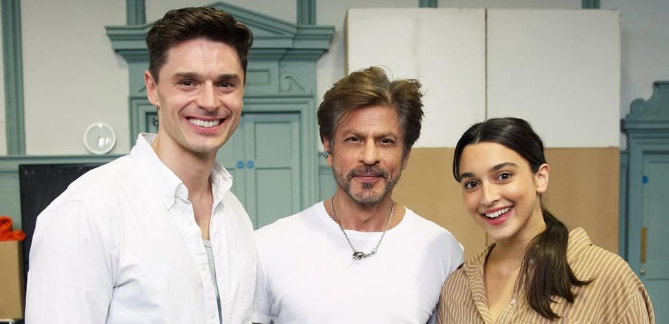 SRK_Meets_DDLJPlayCast