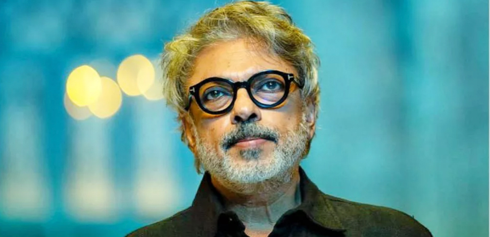 SLB_LoveandWarPosters